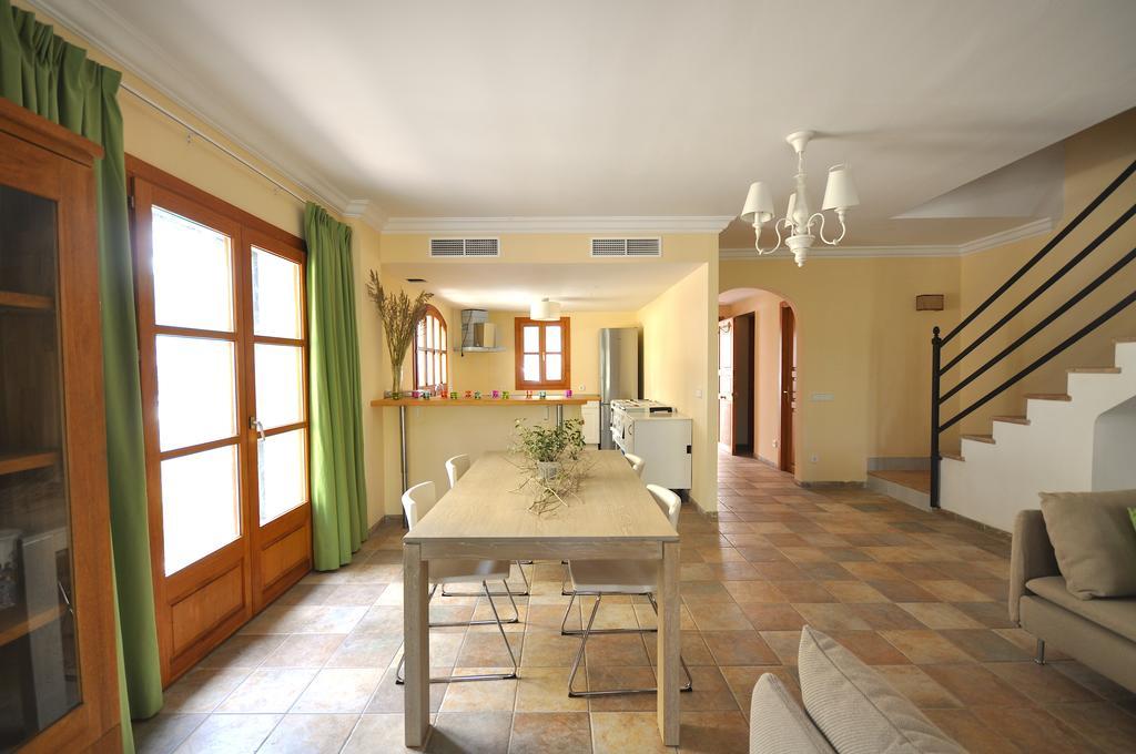 Houm Villa Cala Pi Zimmer foto