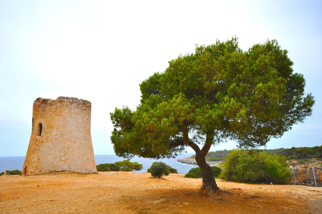 Houm Villa Cala Pi Zimmer foto