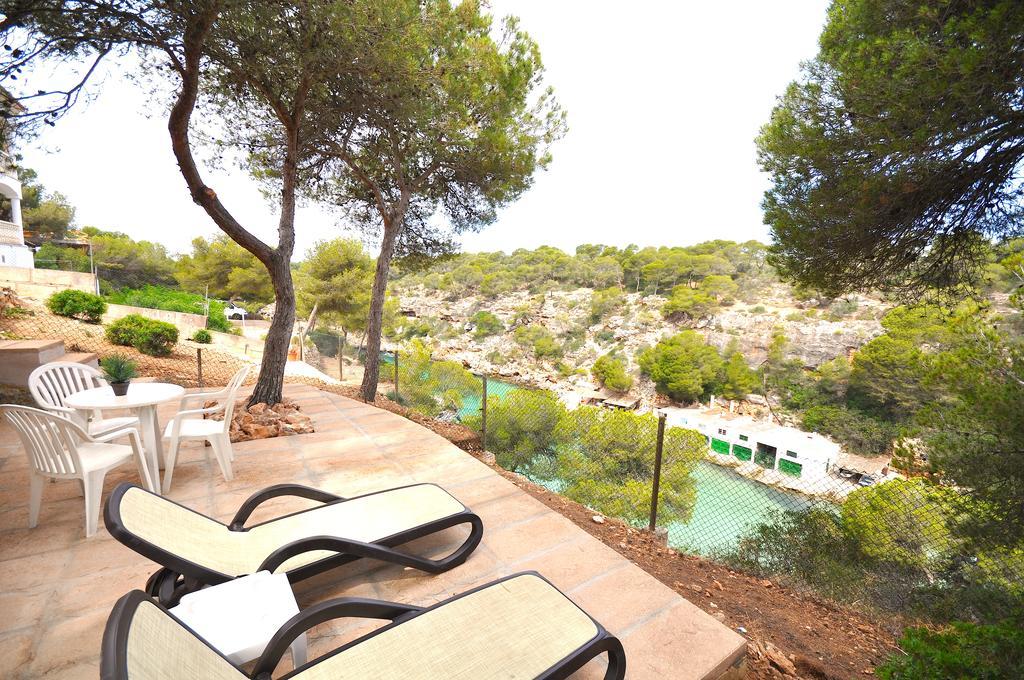Houm Villa Cala Pi Zimmer foto